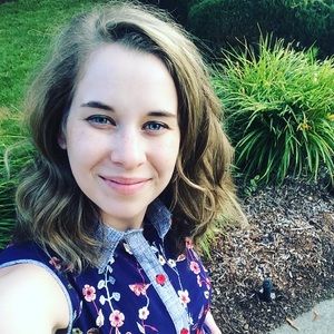 Meet your Posher, Elli